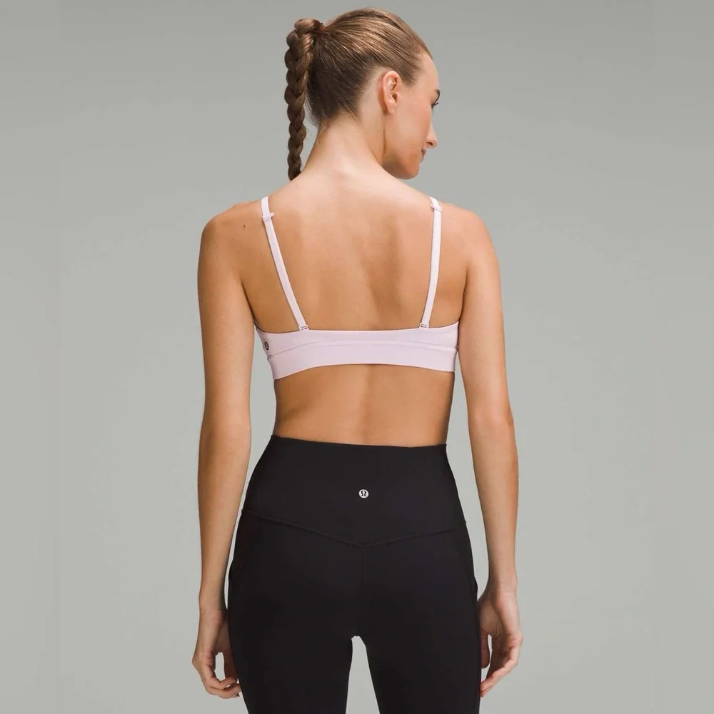 Lululemon, License to Train Triangle Bra Light Support, A/B cup
Meadowsweet Pink - Picture 3 of 11